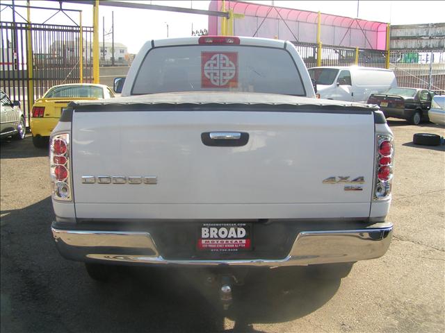 Dodge Ram Pickup 2003 photo 5