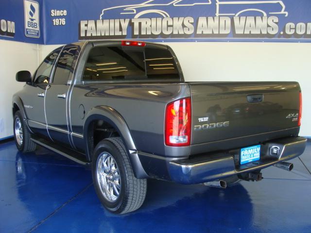 Dodge Ram Pickup 2003 photo 4