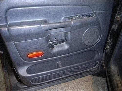 Dodge Ram Pickup 2003 photo 4