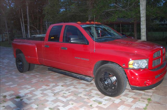Dodge Ram Pickup 2003 photo 2