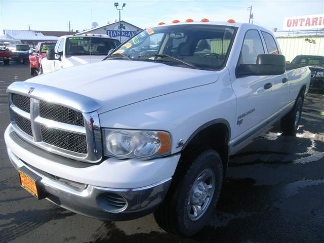 Dodge Ram Pickup 3500 SLT Crew LB Dually DSL Pickup