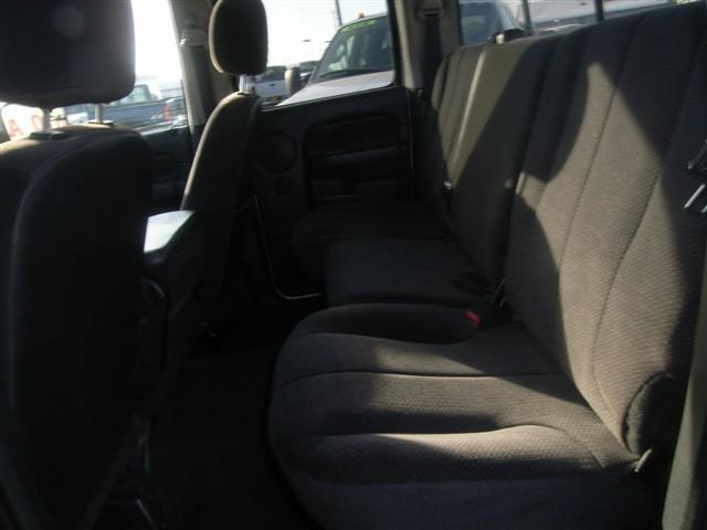 Dodge Ram Pickup 2003 photo 4