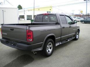 Dodge Ram Pickup 2003 photo 1