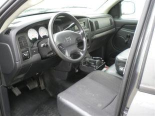 Dodge Ram Pickup 2003 photo 3