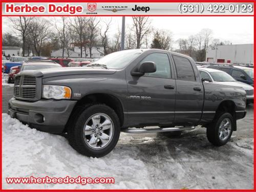 Dodge Ram Pickup 2003 photo 1