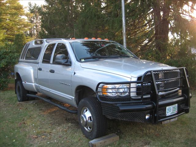 Dodge Ram Pickup 2003 photo 2