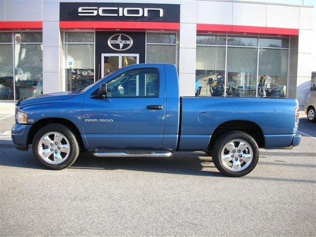 Dodge Ram Pickup 2003 photo 1