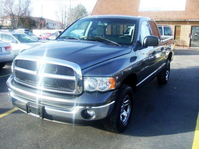 Dodge Ram Pickup 2003 photo 1