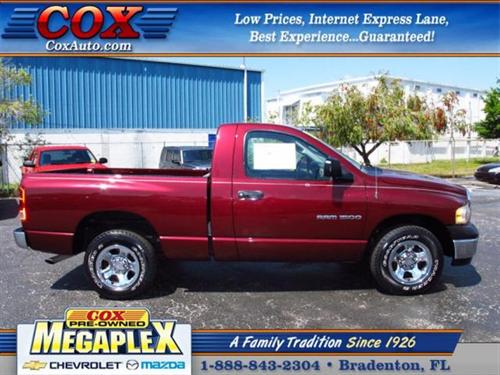 Dodge Ram Pickup 2003 photo 3