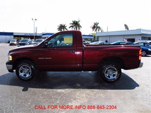 Dodge Ram Pickup 2003 photo 1
