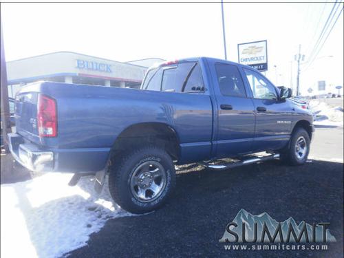 Dodge Ram Pickup 2003 photo 2