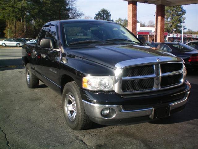 Dodge Ram Pickup 4WD Ext Cab LT Pickup