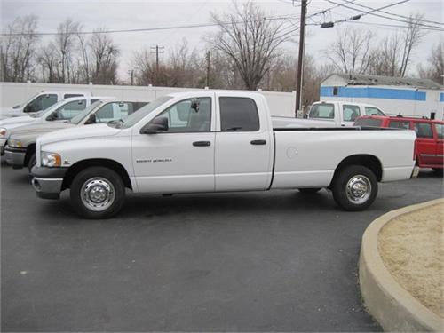 Dodge Ram Pickup 2003 photo 1