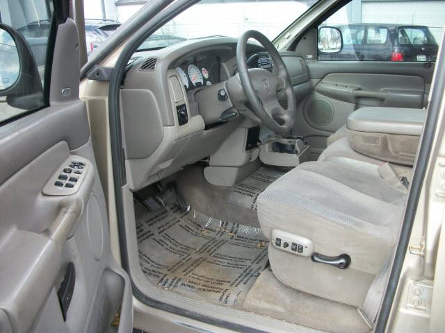 Dodge Ram Pickup 2003 photo 5