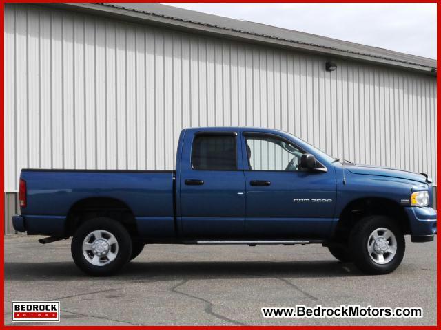 Dodge Ram Pickup 2003 photo 1