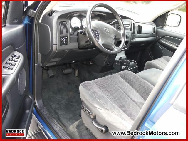 Dodge Ram Pickup 2003 photo 5