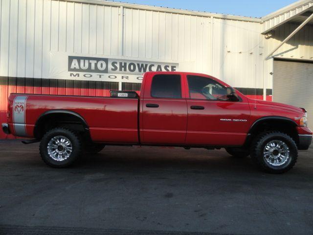 Dodge Ram Pickup 2003 photo 1