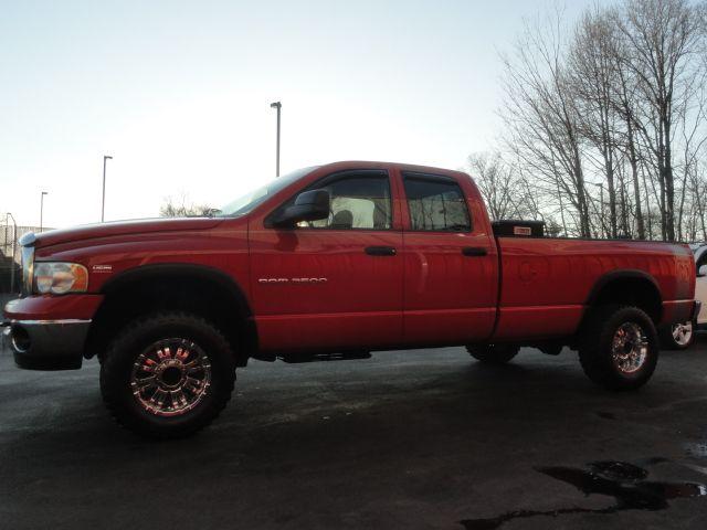 Dodge Ram Pickup 2003 photo 3