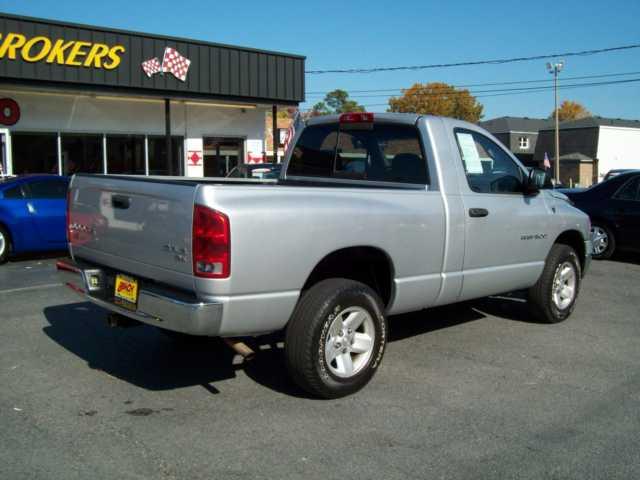 Dodge Ram Pickup 2003 photo 1