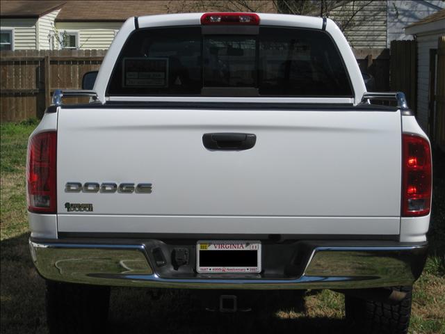 Dodge Ram Pickup 2003 photo 4