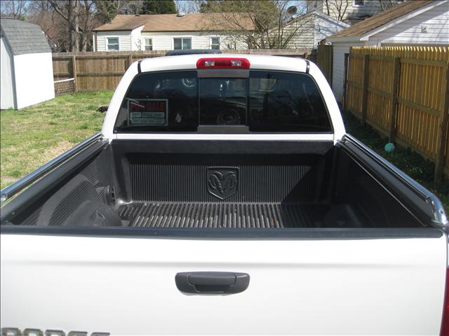 Dodge Ram Pickup 2003 photo 5