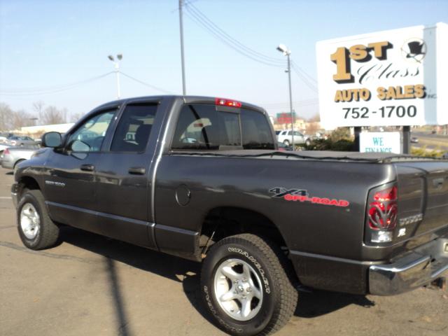 Dodge Ram Pickup 2003 photo 1