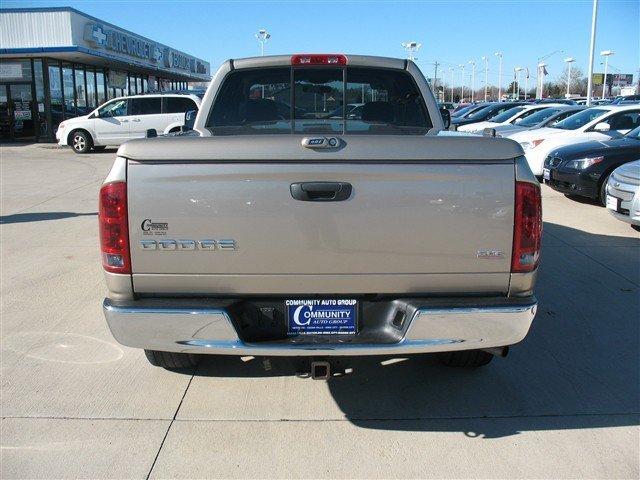 Dodge Ram Pickup 2003 photo 5