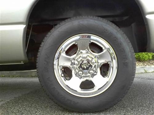 Dodge Ram Pickup 2003 photo 3