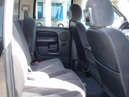 Dodge Ram Pickup 2003 photo 1