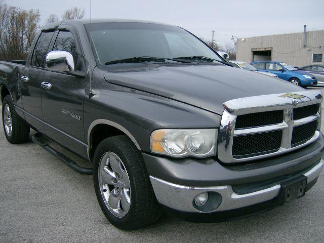 Dodge Ram Pickup 2003 photo 1