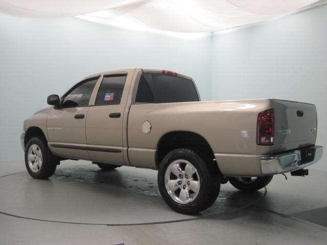 Dodge Ram Pickup 2003 photo 5