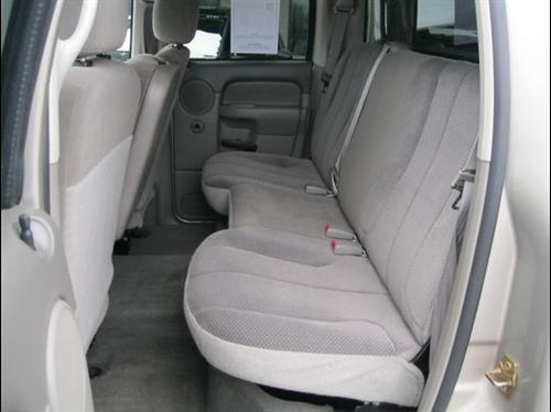 Dodge Ram Pickup 2003 photo 1