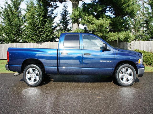 Dodge Ram Pickup 2003 photo 1