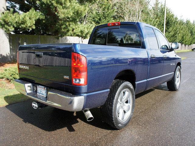 Dodge Ram Pickup 2003 photo 3