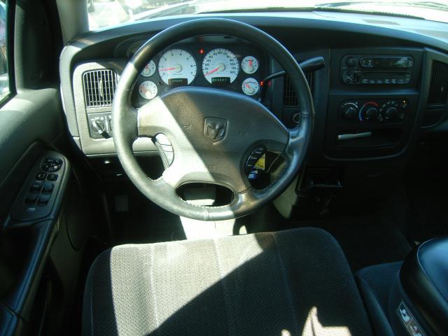 Dodge Ram Pickup 2003 photo 5