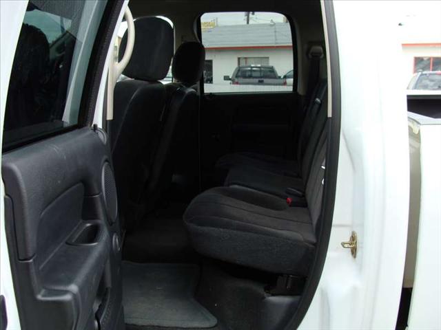 Dodge Ram Pickup 2003 photo 4