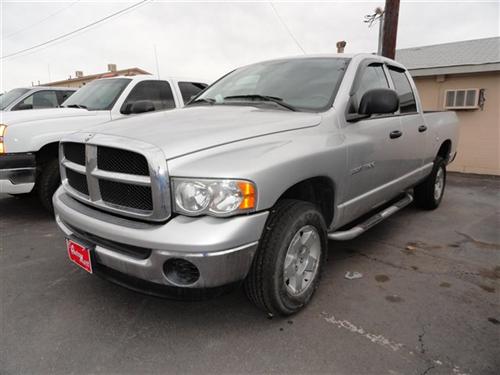Dodge Ram Pickup 2003 photo 2