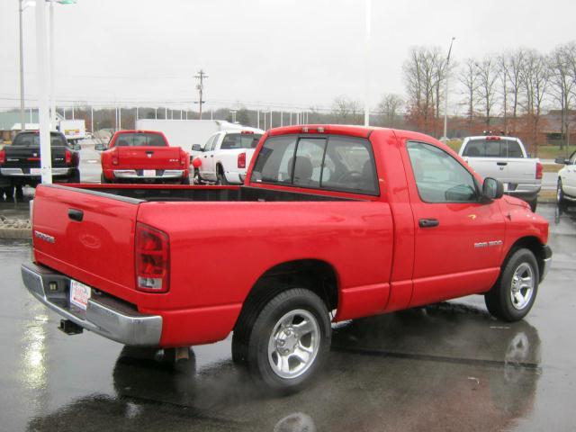 Dodge Ram Pickup 2003 photo 5