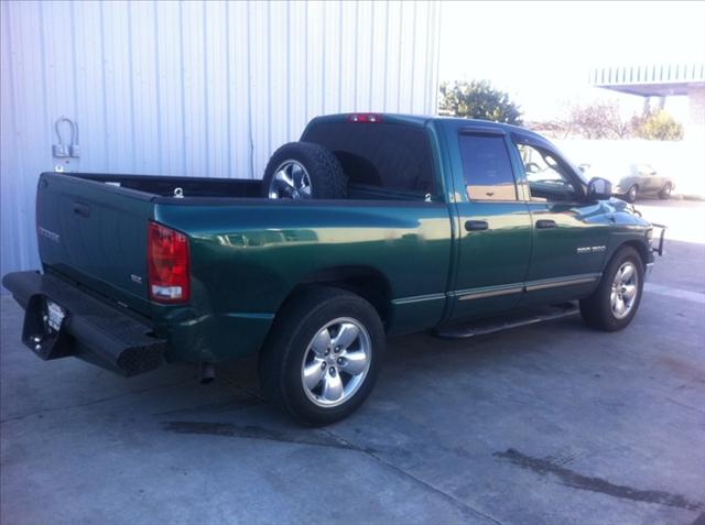 Dodge Ram Pickup 2003 photo 1