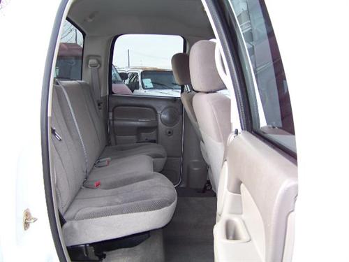 Dodge Ram Pickup 2003 photo 3