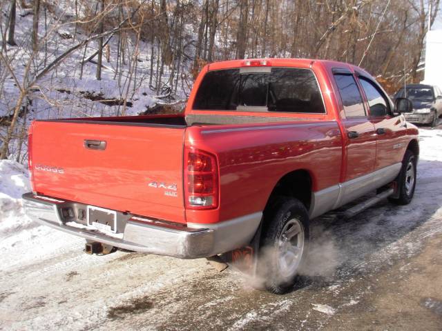 Dodge Ram Pickup 2003 photo 1