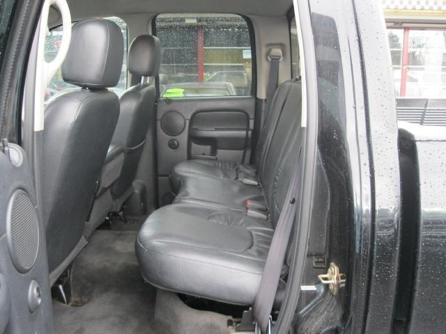 Dodge Ram Pickup 2003 photo 4