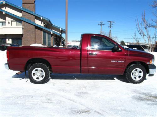 Dodge Ram Pickup 2003 photo 1
