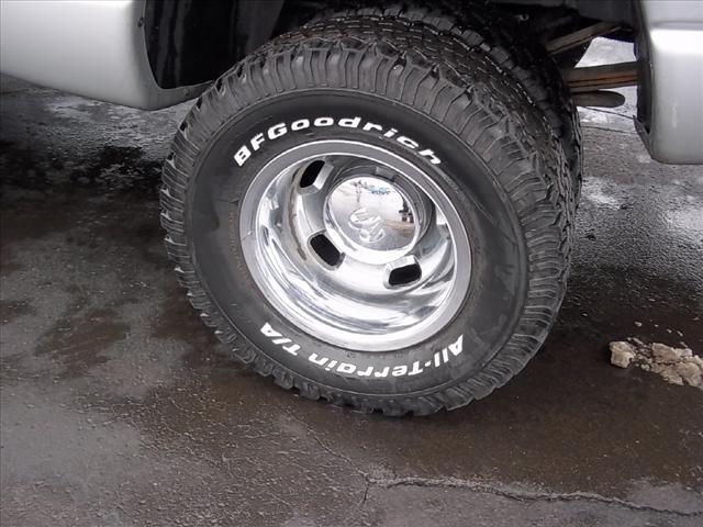 Dodge Ram Pickup 2003 photo 4