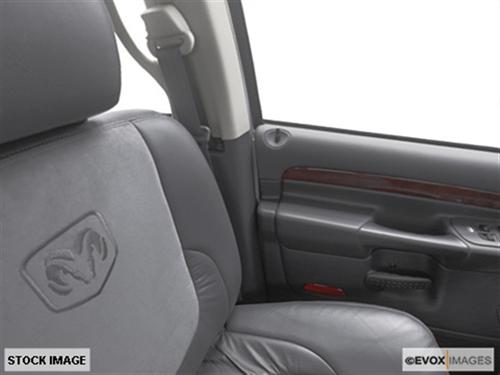 Dodge Ram Pickup 2003 photo 2