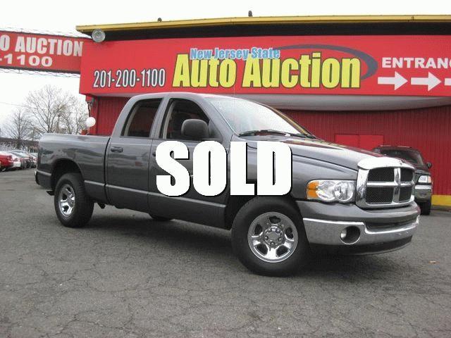 Dodge Ram Pickup Touring AWD -w/dvd System Unspecified