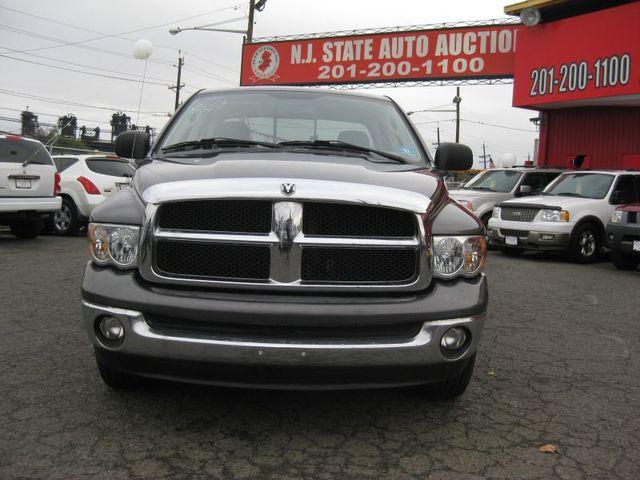 Dodge Ram Pickup 2003 photo 2