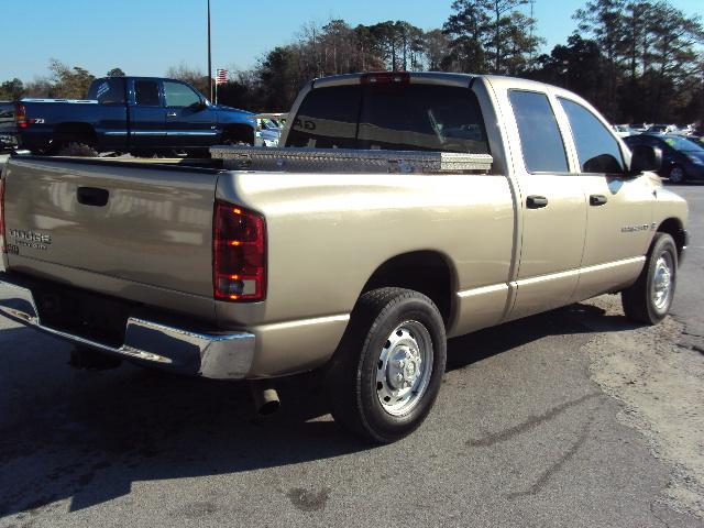 Dodge Ram Pickup 2003 photo 5