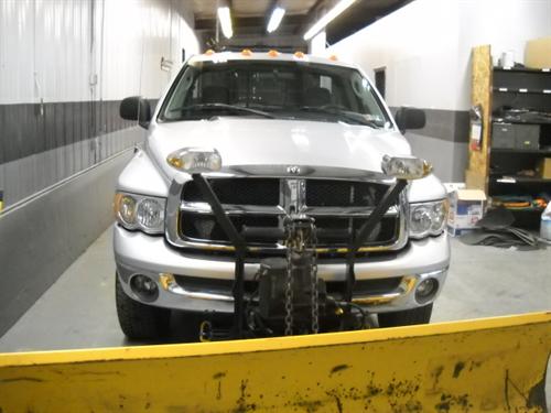 Dodge Ram Pickup 2003 photo 2