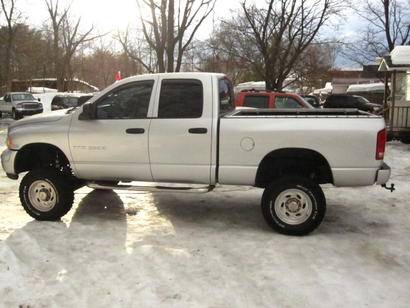 Dodge Ram Pickup 4dr Sdn 3.2L Type S Crew Cab Pickup